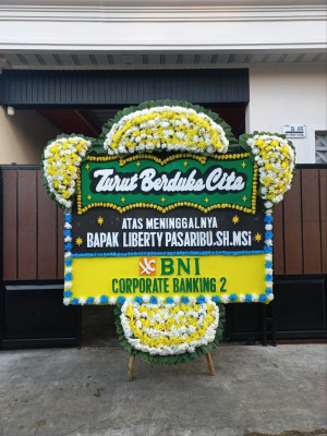 Papan Bunga Duka di Mulak Ulu
