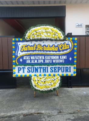 Papan Bunga Duka di Mulak Ulu
